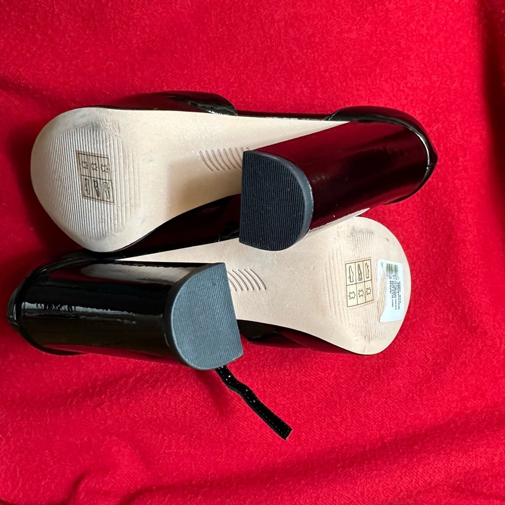 PAGE ladies platform 6.5 super comfortable and brand new, asking $199.00 best
